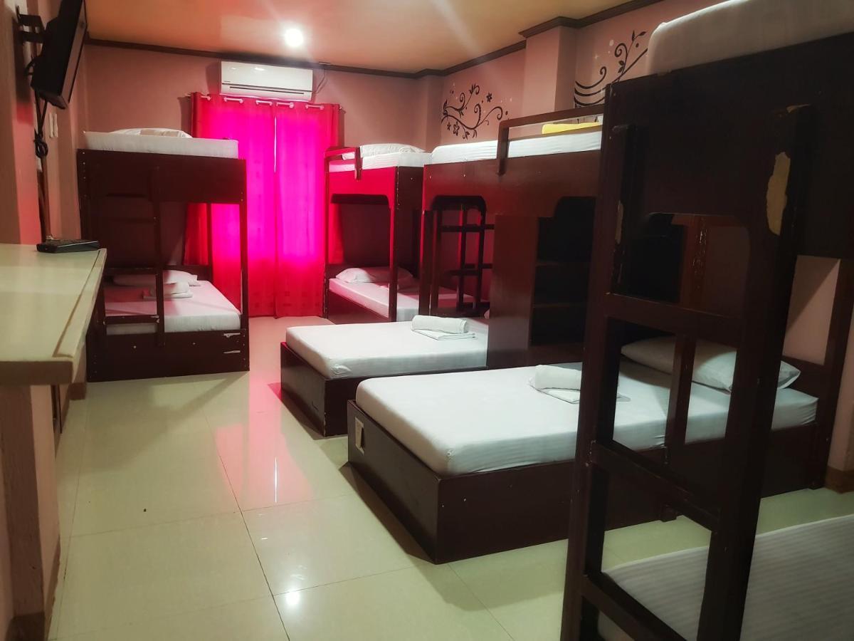 Oyo 712 Island Hop Nido Hostel El Nido Zewnętrze zdjęcie