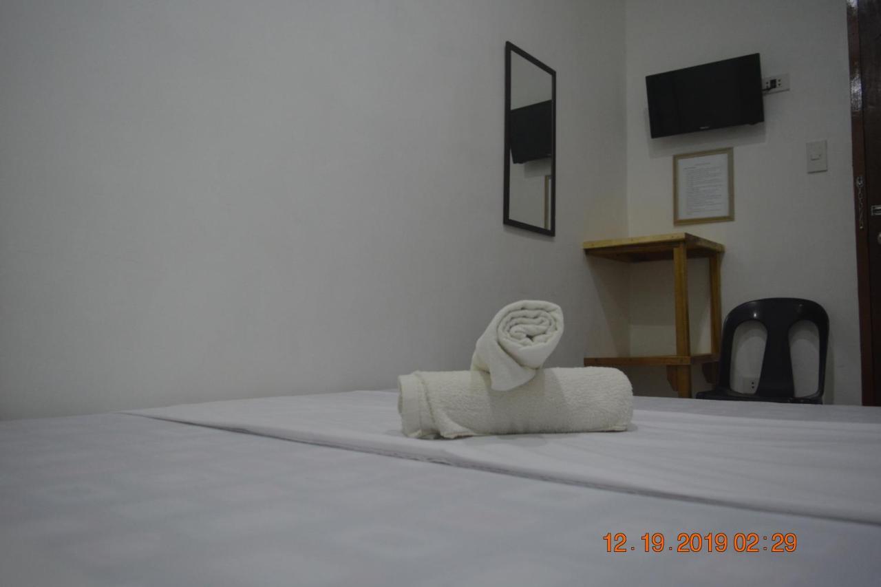 Oyo 712 Island Hop Nido Hostel El Nido Zewnętrze zdjęcie